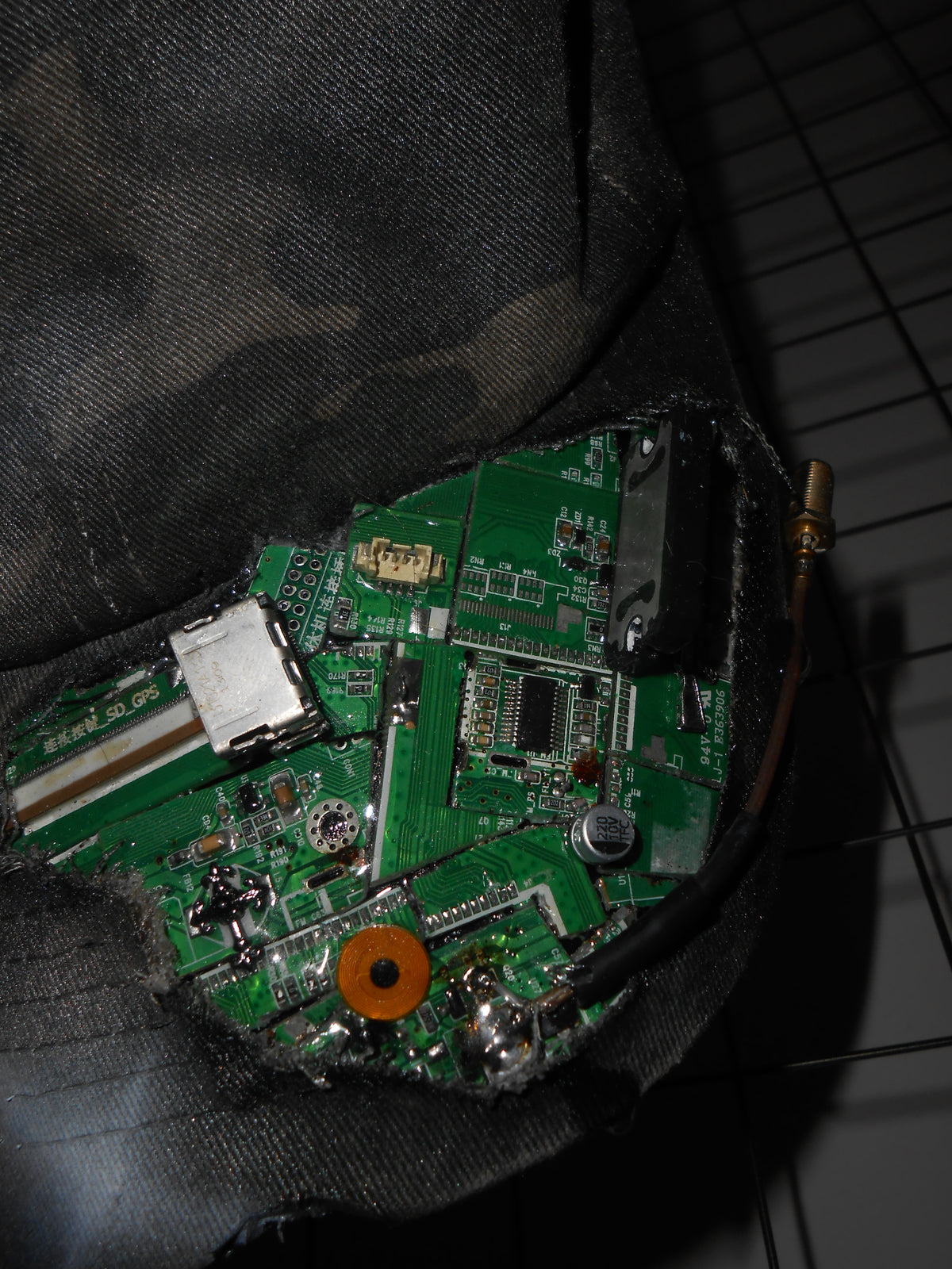 10f1 MOTHERBOARD CAP - 002