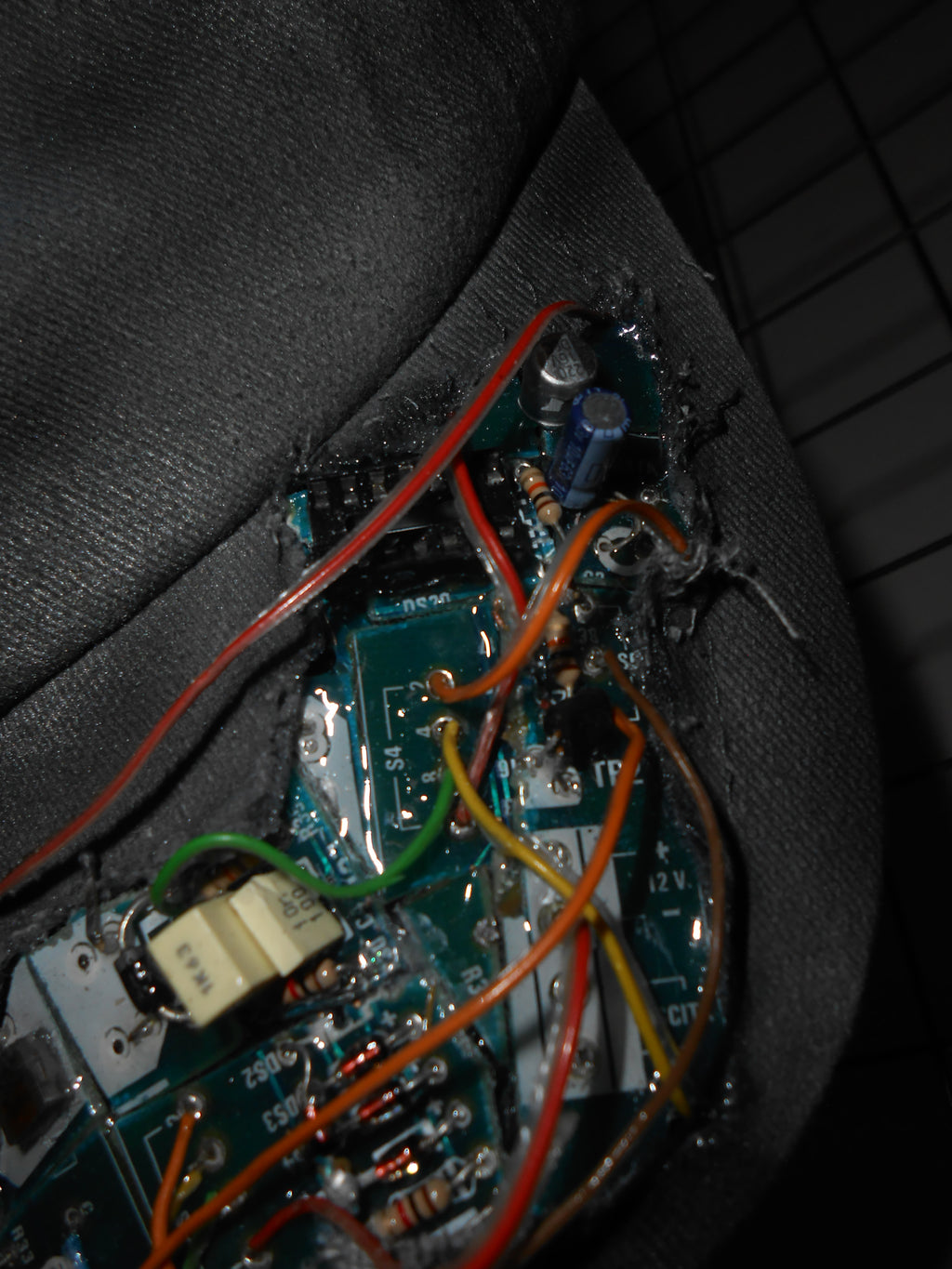 10f1 MOTHERBOARD CAP - 001
