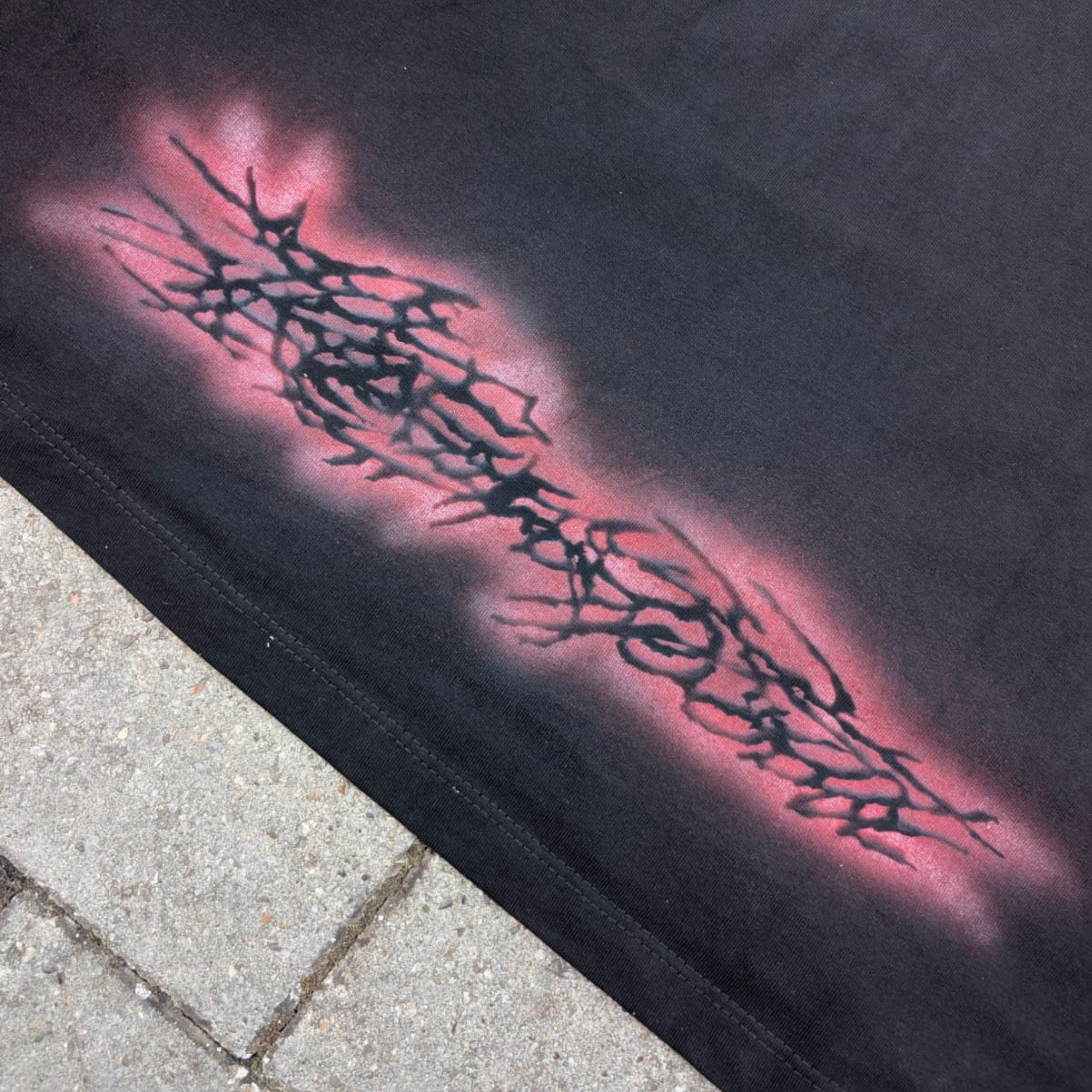 KENOPSIA tee